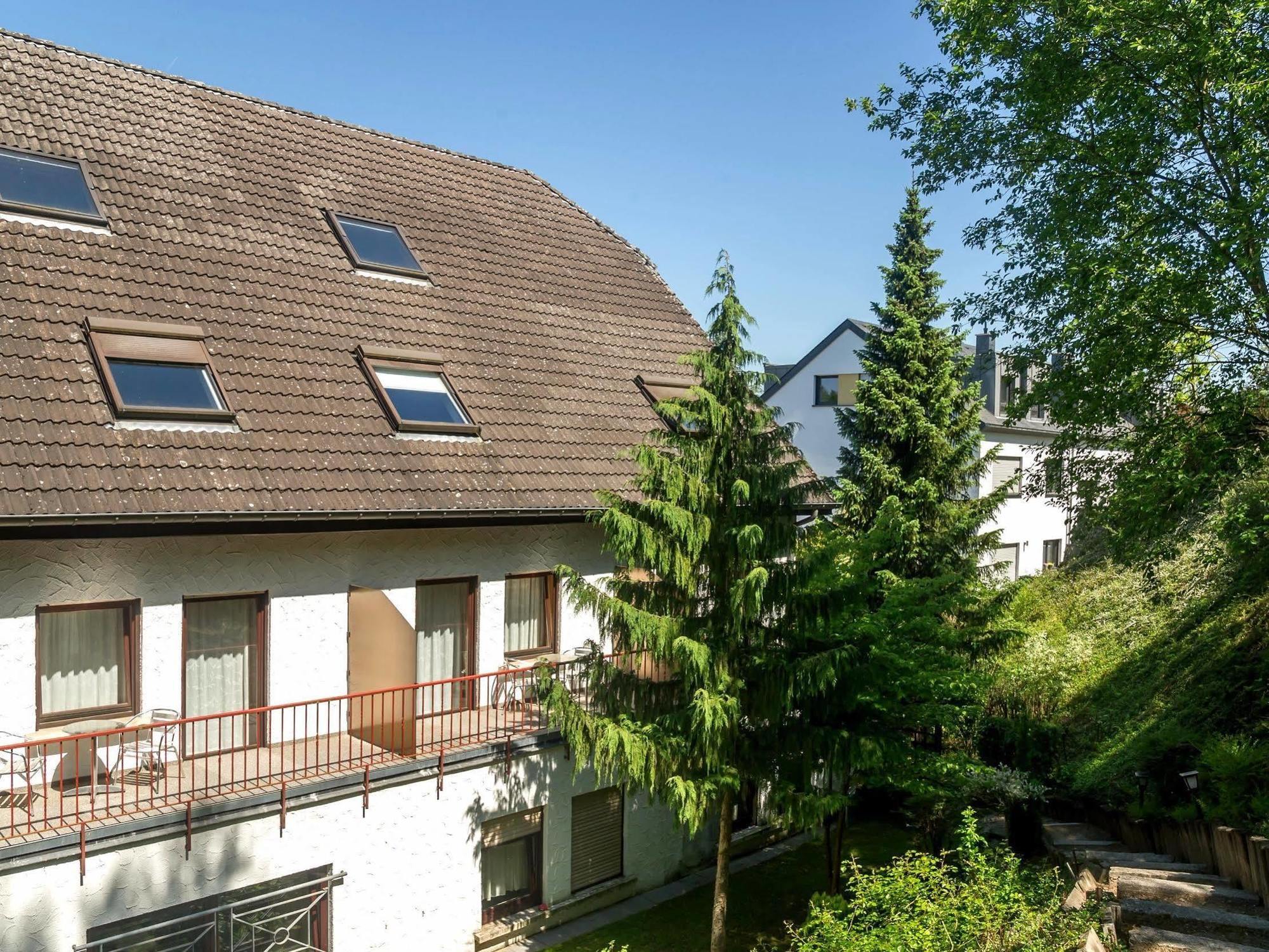 Hostellerie Val Fleuri Mersch Exterior photo